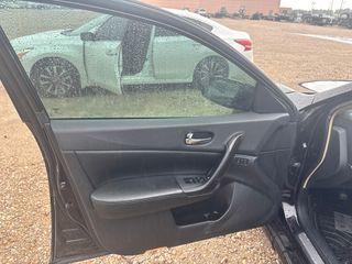 2014 Nissan Maxima 3.5 SV - Driver's Front Door Image